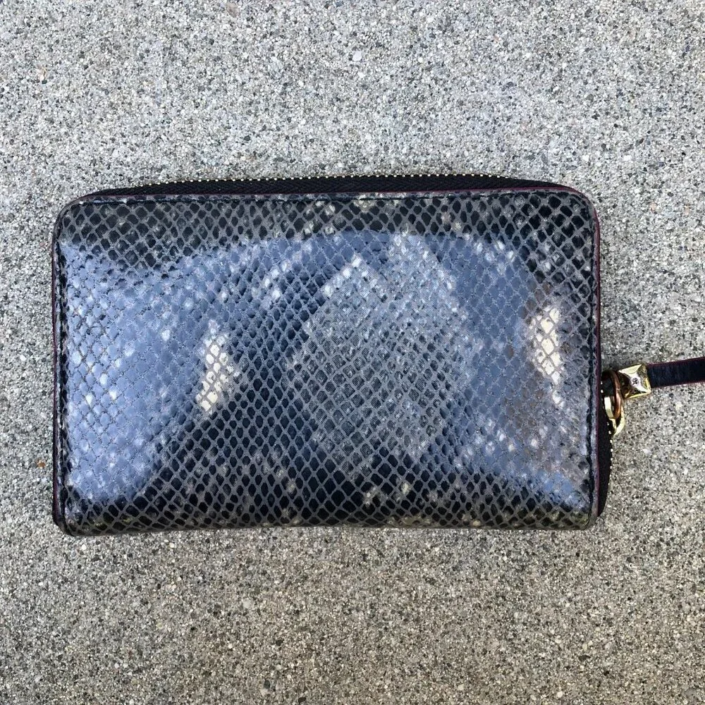 STELLA & DOT Faux Snakeskin Wallet Womens Zip Around Clutch 6" x 3.5"​​​ - Picture 2 of 11